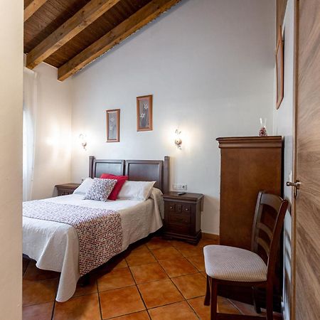 Apartamentos El Pedrayu Onís エクステリア 写真