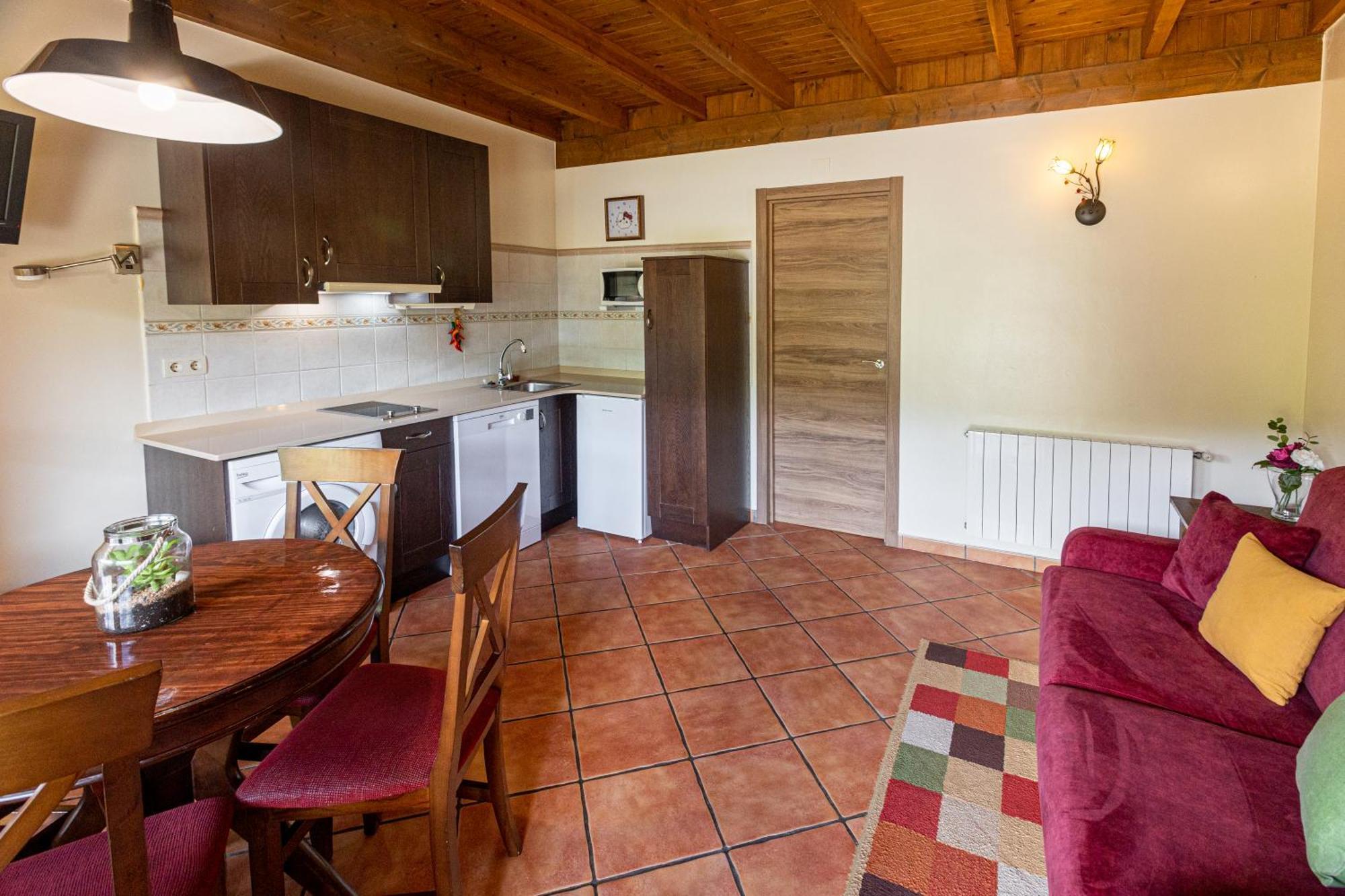 Apartamentos El Pedrayu Onís エクステリア 写真